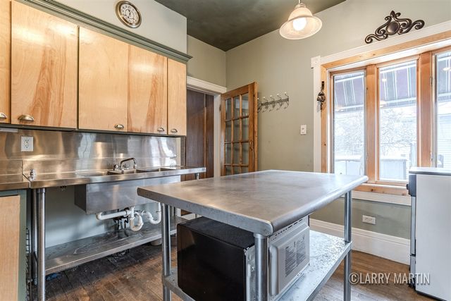 55 Fitch Place, Grand Rapids, MI 49503