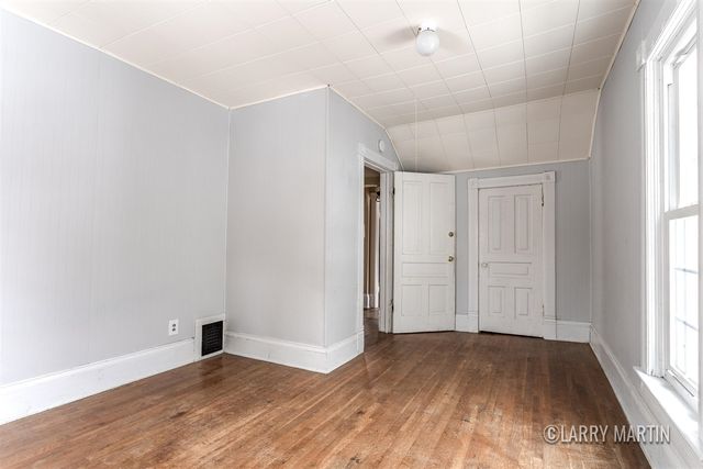 55 Fitch Place, Grand Rapids, MI 49503