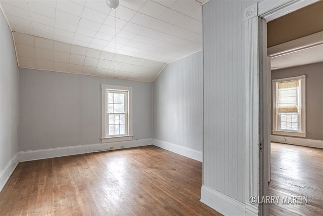 55 Fitch Place, Grand Rapids, MI 49503