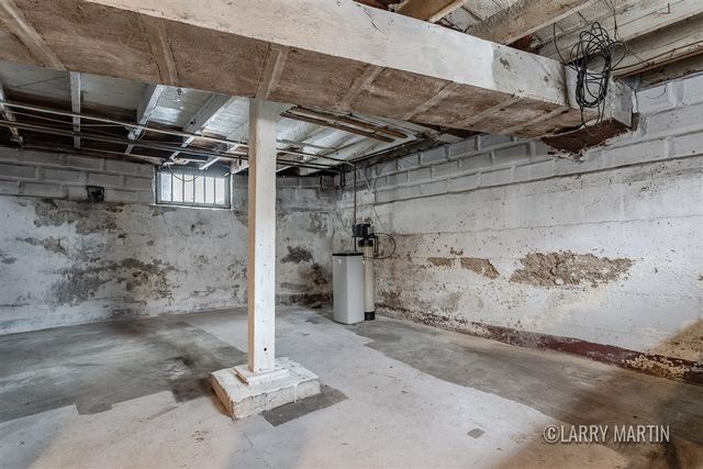 55 Fitch Place, Grand Rapids, MI 49503