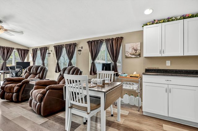 290 Easy Street, Branson, MO 65616