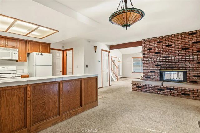 31713 Luring Pines, Running Springs, CA 92382