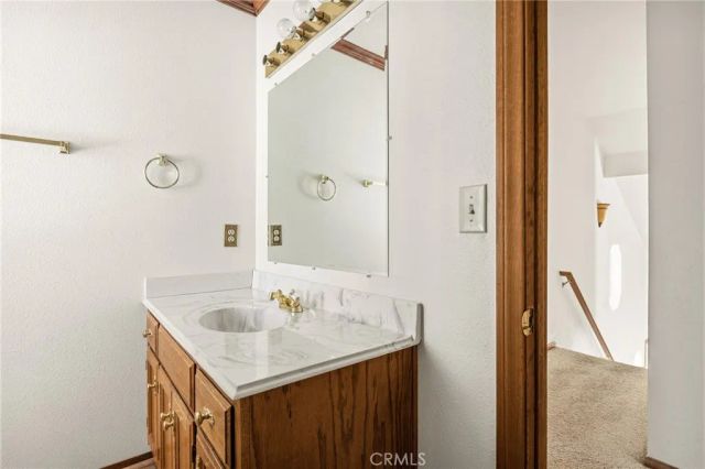 31713 Luring Pines, Running Springs, CA 92382