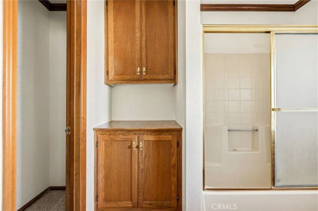 31713 Luring Pines, Running Springs, CA 92382