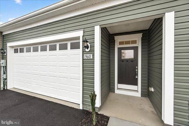 19601 LAVENDER LN, Hagerstown, MD 21742