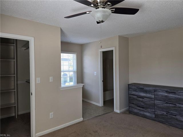 4536 Genoa CIR, Virginia Beach, VA 23462