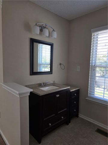 4536 Genoa CIR, Virginia Beach, VA 23462