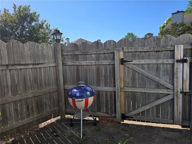 4536 Genoa CIR, Virginia Beach, VA 23462