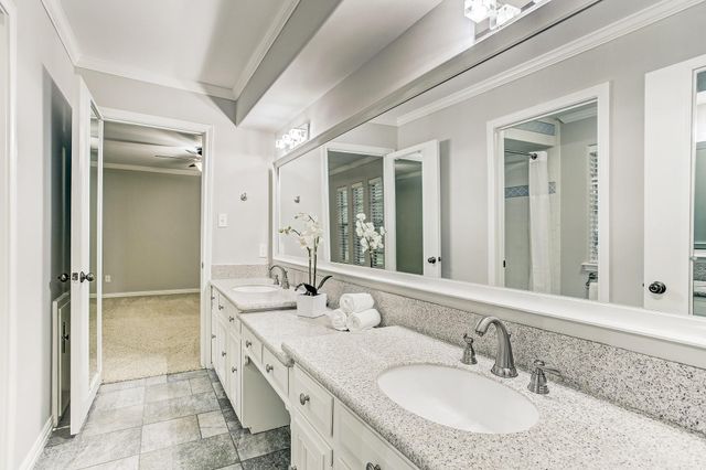 15807 Fleetwood Oaks Drive, Houston, TX 77079