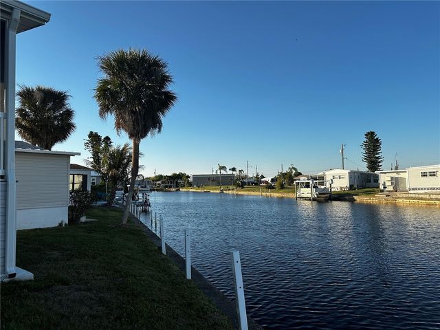 529 IDEAL PLACE, North Port, FL 34287