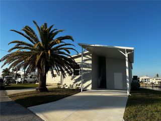 529 IDEAL PLACE, North Port, FL 34287
