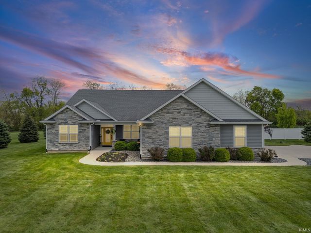 8433 Shepardson Creek Drive, Lafayette, IN 47905