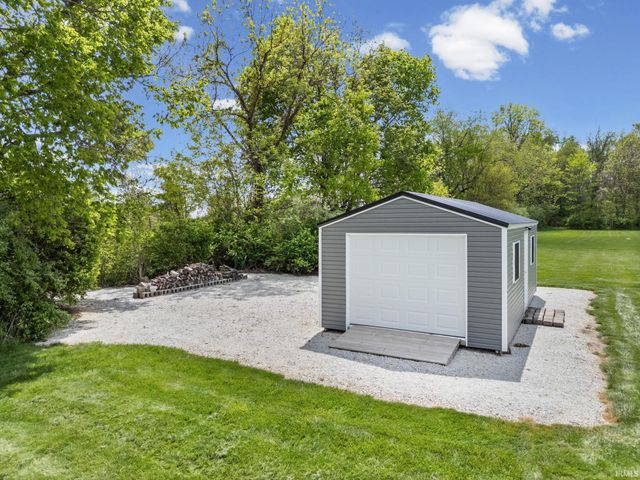 8433 Shepardson Creek Drive, Lafayette, IN 47905