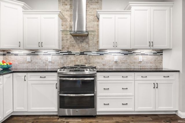 8433 Shepardson Creek Drive, Lafayette, IN 47905