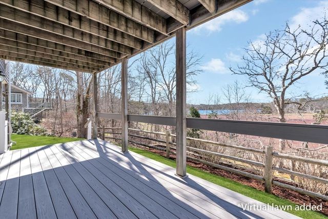 18 Gray Rocks West Rd, Falmouth, MA 02556