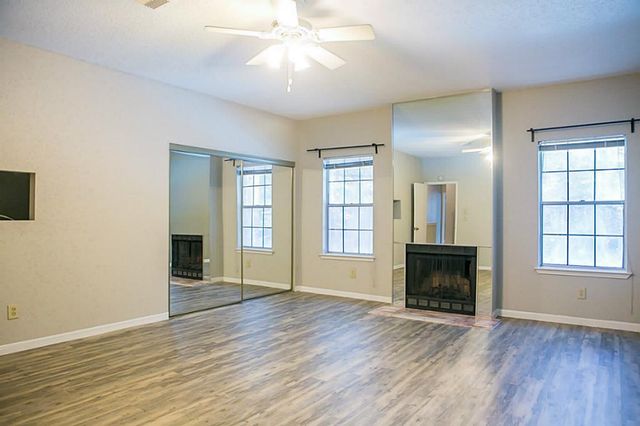 6000 Reims 4105, Houston, TX 77036