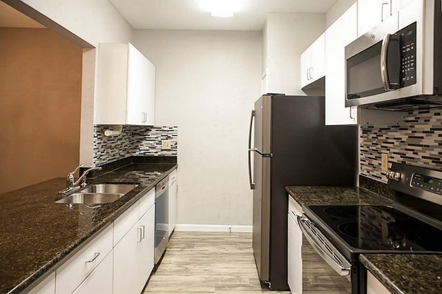 6000 Reims 4105, Houston, TX 77036