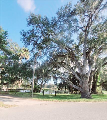 410 LANDING BOULEVARD 1, Inverness, FL 34450