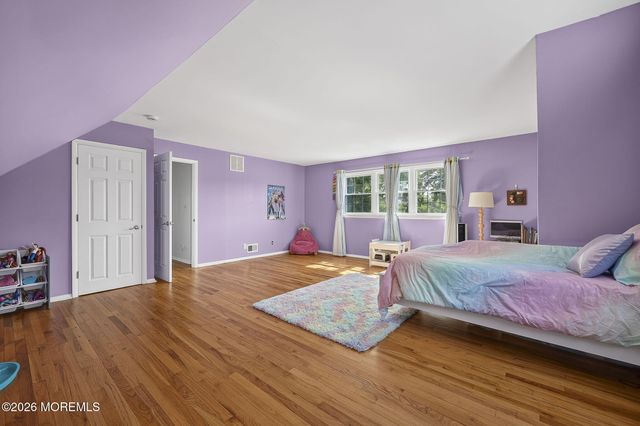16 Mercury Circle, South Amboy, NJ 08879