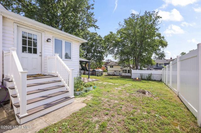 16 Mercury Circle, South Amboy, NJ 08879