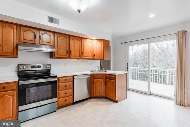 705 FALCON DR, Glenside, PA 19038