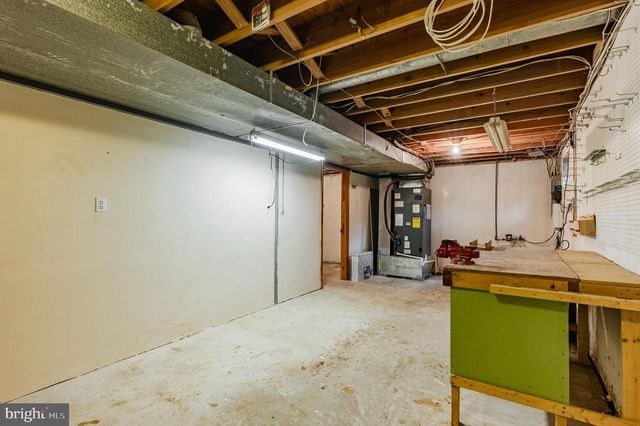 705 FALCON DR, Glenside, PA 19038