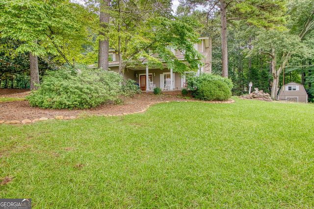 160 Sandy Lake Circle, Fayetteville, GA 30214