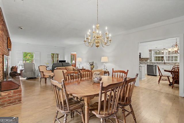 160 Sandy Lake Circle, Fayetteville, GA 30214