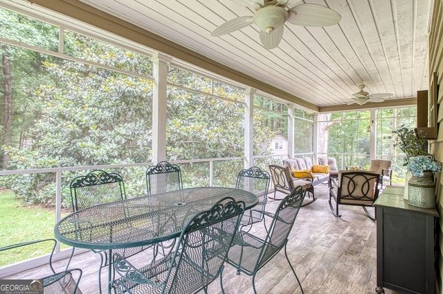 160 Sandy Lake Circle, Fayetteville, GA 30214