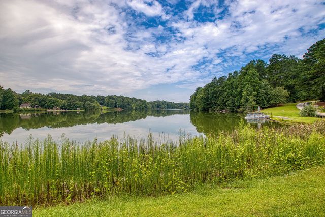 160 Sandy Lake Circle, Fayetteville, GA 30214