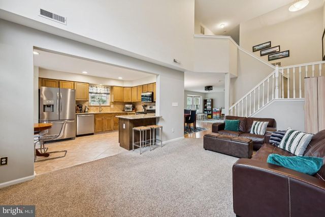 52 STOKES RD, Mount Laurel, NJ 08054