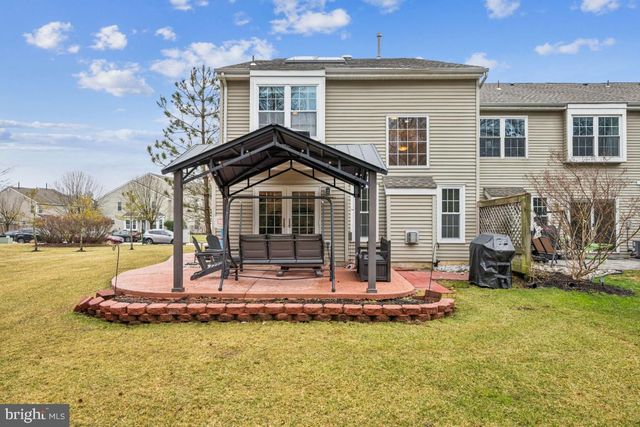 52 STOKES RD, Mount Laurel, NJ 08054