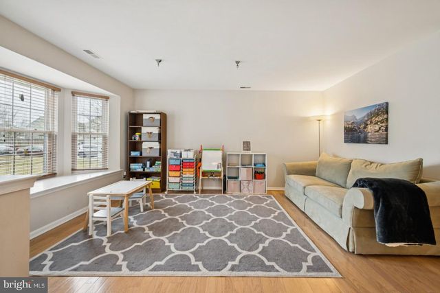 52 STOKES RD, Mount Laurel, NJ 08054