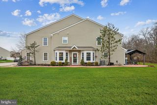 52 STOKES RD, Mount Laurel, NJ 08054