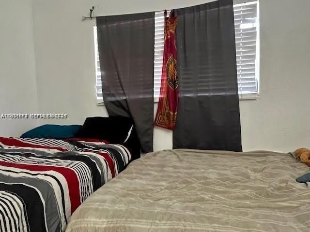 12890 NE 8th Ave 102, North Miami, FL 33161