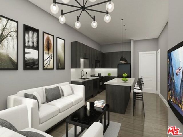 1120 W 6th Street 1754, Los Angeles, CA 90017