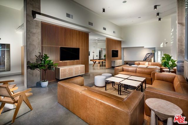 1120 W 6th Street 1754, Los Angeles, CA 90017