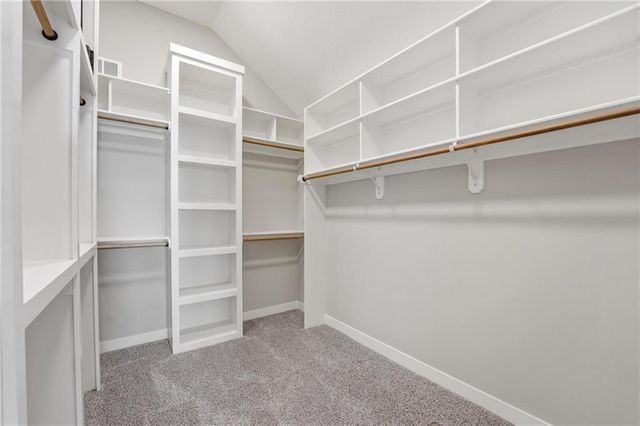 8216 NW 89th Terrace, Kansas City, MO 64153