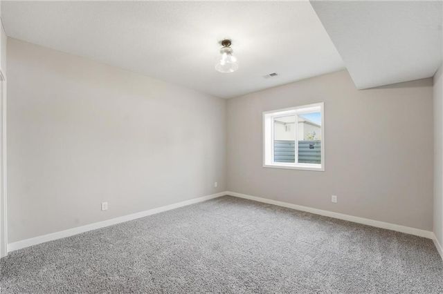 8216 NW 89th Terrace, Kansas City, MO 64153