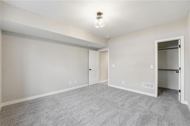 8216 NW 89th Terrace, Kansas City, MO 64153