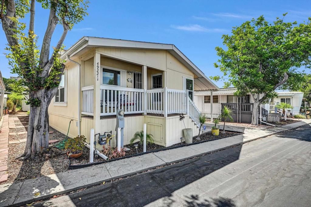 4922 1/2 Old Cliffs Rd., San Diego, CA 92120 — photo 2