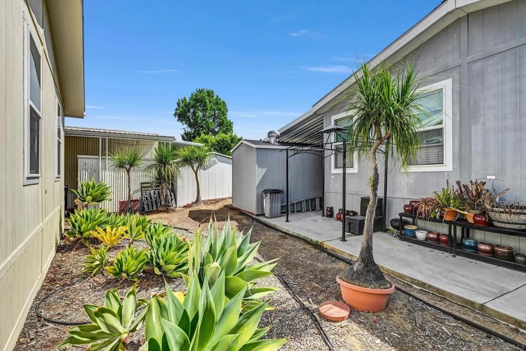 4922 1/2 Old Cliffs Rd., San Diego, CA 92120 — photo 5