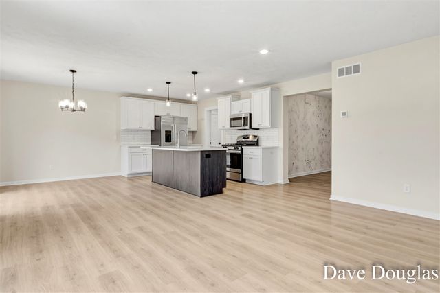 237 Young Court, Rockford, MI 49341