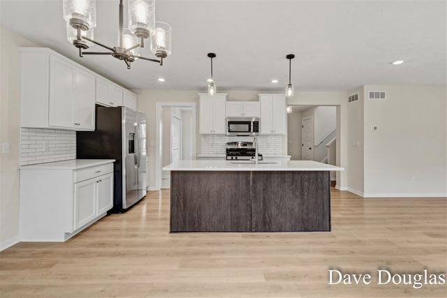 237 Young Court, Rockford, MI 49341