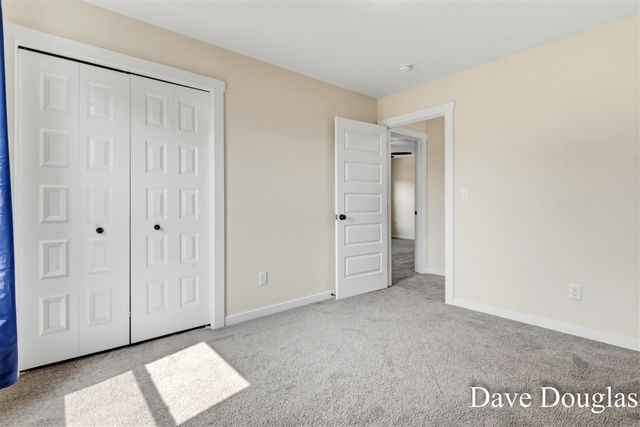 237 Young Court, Rockford, MI 49341