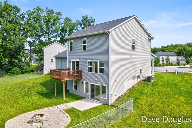 237 Young Court, Rockford, MI 49341