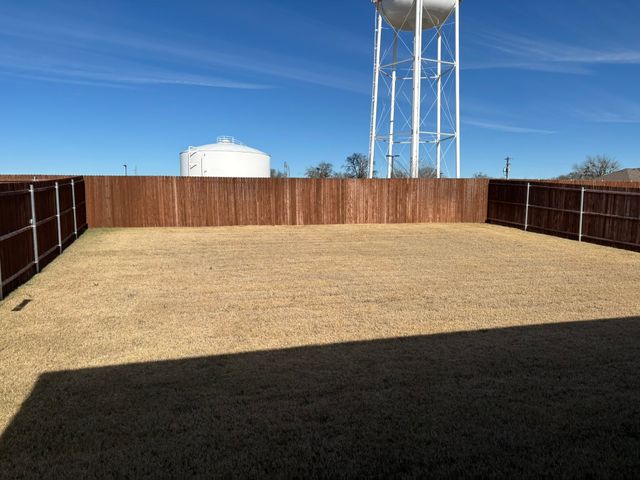 608 Breckenridge Park Drive, Alvarado, TX 76009