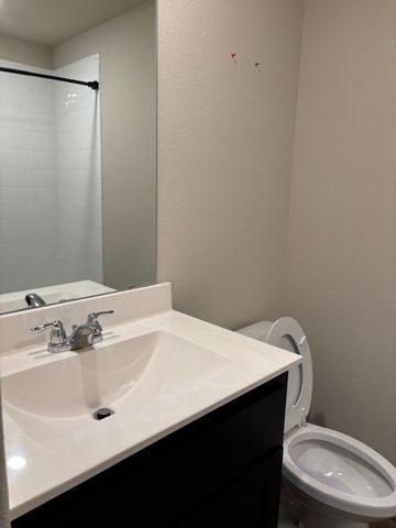 608 Breckenridge Park Drive, Alvarado, TX 76009