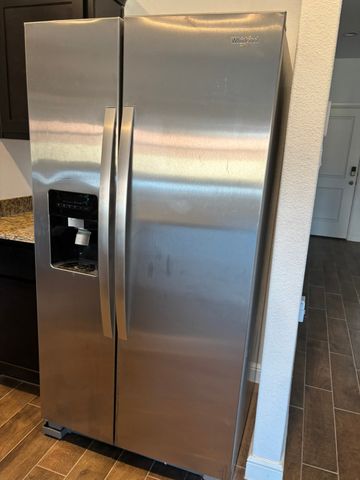 608 Breckenridge Park Drive, Alvarado, TX 76009