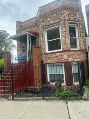 4041 W 5th Avenue, Chicago, IL 60624